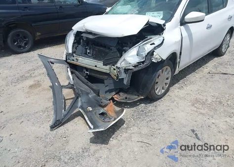 2018 Nissan Versa S/S Plus/Sv/Sl z USA, uszkodzony, nr VIN 3N1CN7AP3JL828439